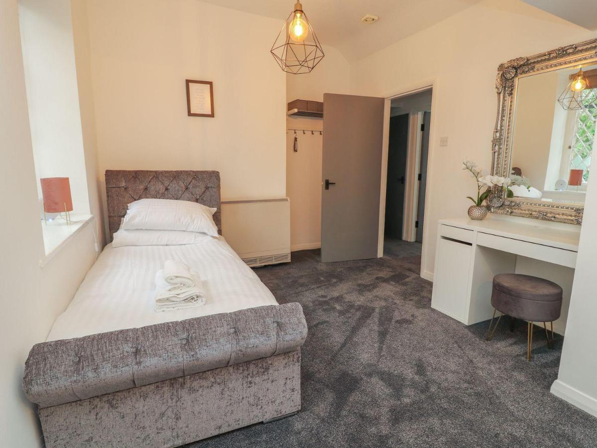 Apartament Memorial Building Ruthin Zewnętrze zdjęcie
